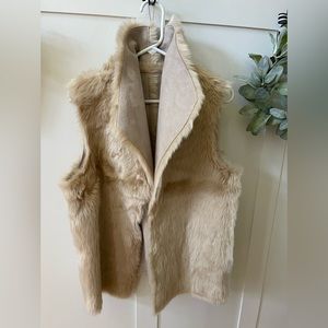Banana Republic reversible faux fur to suede vest